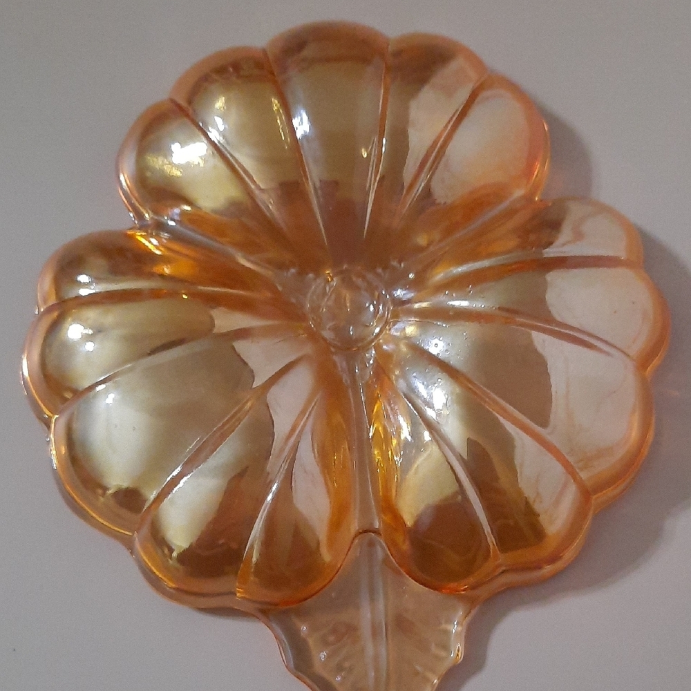 Vintage Jeannette Carnival Glass Marigold 3 Leaf Clover Candy/Nut Dish - Picture 3 of 6